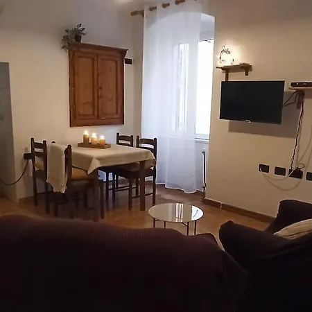 Apartament Elle