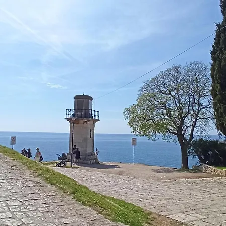 Apartment Elle Rovinj