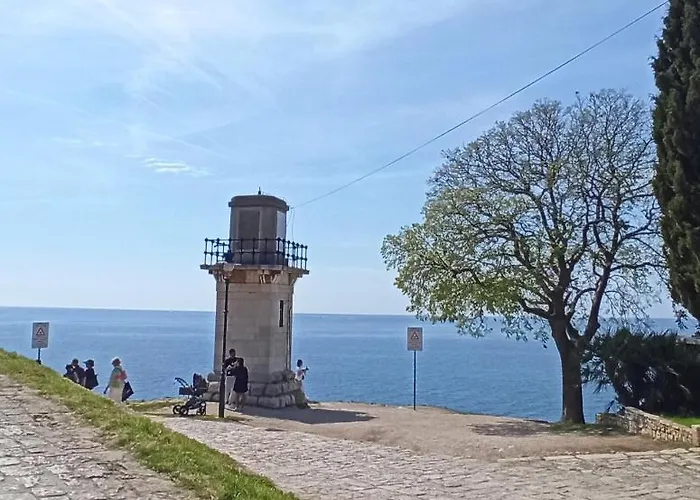 Διαμέρισμα Elle Ρόβινι